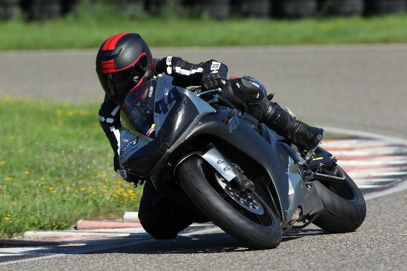 /Archiv-2019/60 18.08.2019 Plüss Moto Sport  ADR/44